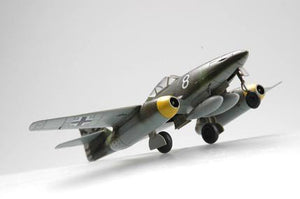 Hobby Boss 80249 Germany Me262A-2a Fighter 1/72 – image 2