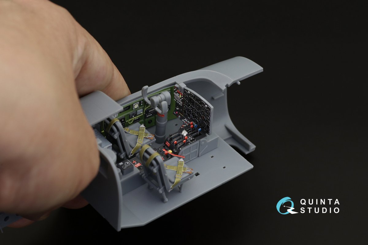 Quinta Studio QD32127 A-26B 3D-Printed &amp;amp; coloured Interior on decal paper (Hobby Boss) 1/32 – immagine 10