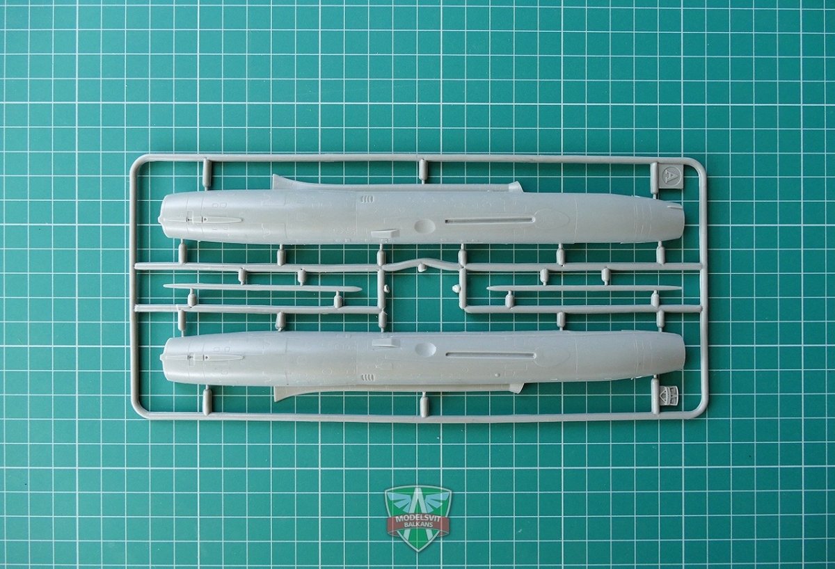 Modelsvit 72005 Sukhoi Su-7U (Trainer) 1/72 – immagine 7