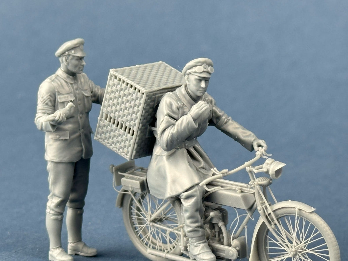 Copper State Models F32-062 British Dispatch Rider taking carrier pigeons to the front line 1/32 – imagen 2