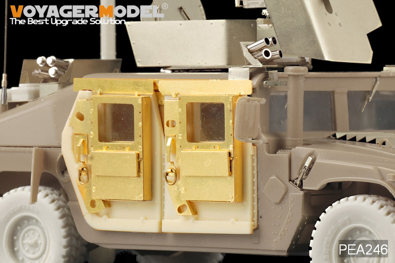 Voyager Model PEA246 Modern HUMVEE family bullet-proof door (For TAMIYA/BRONCO) 1/35 – imagen 2