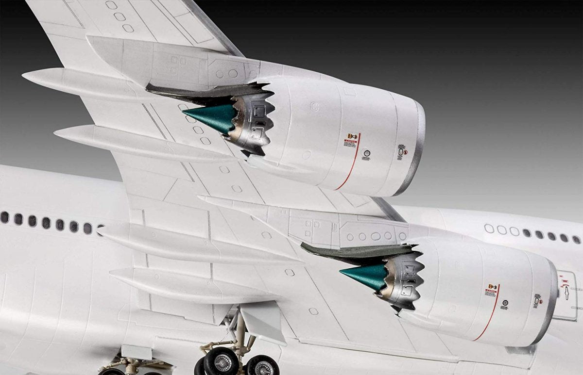 Revell 03891 Boeing 747-8 Lufthansa New Livery 1/144 – imagen 5