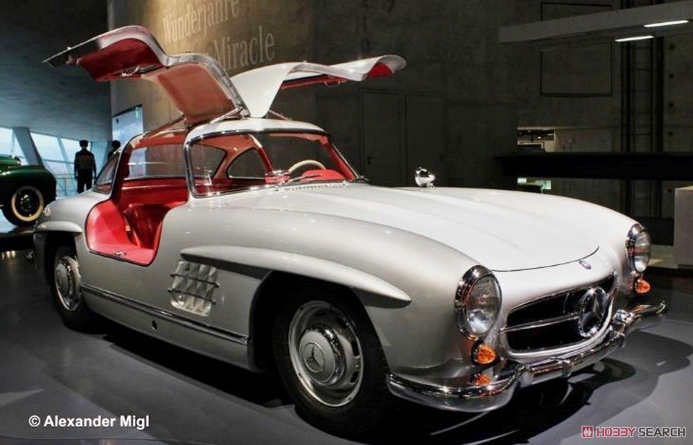 Revell 07657 Mercedes-Benz 300 SL 1/12 – imagen 3