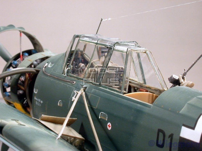 Revell 03994 Arado Ar 196 A-3 1/72 – immagine 3
