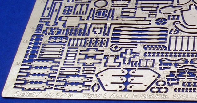 Aber 35177 Sd.Kfz.VI Ausf.E Tiger I, production initiale (1/35) – image 2