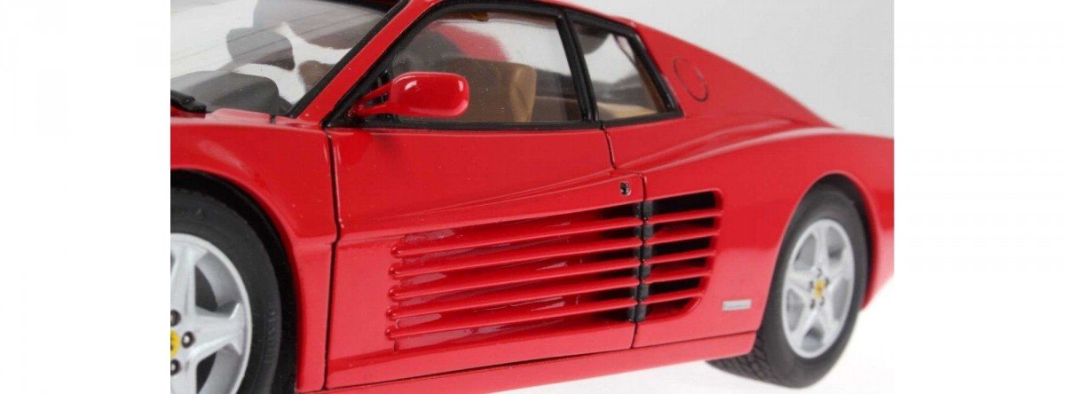 Revell 07084 Ferrari 512 TR 1/24 – immagine 3