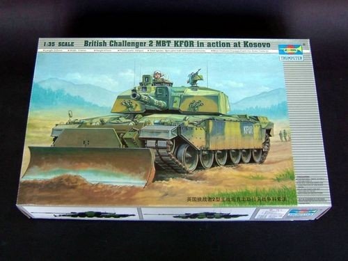 Trumpeter 00345 Char de combat principal britannique Challenger 2 KFOR en action au Kosovo (1/35) – image 2