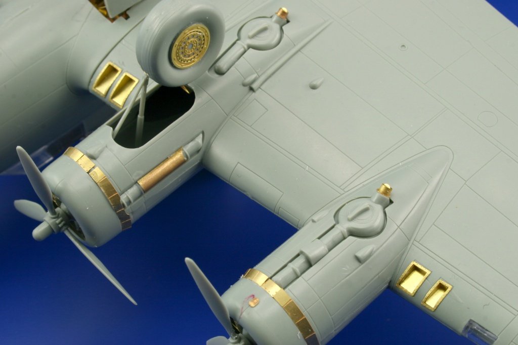 Eduard 72468 B-17E/ F exterior 1/72 ACADEMY MINICRAFT – zdjęcie 15
