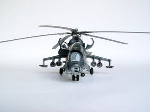 Trumpeter 05103 Mil Mi-24V Hind-E Helicopter – image 6