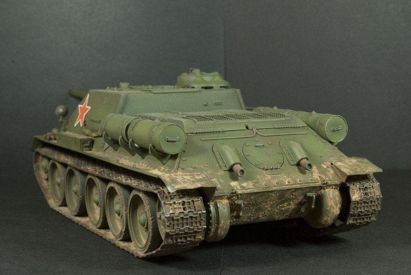 Dragon 6359 Chasseur de chars soviétique SU-100 (1/35) – image 4