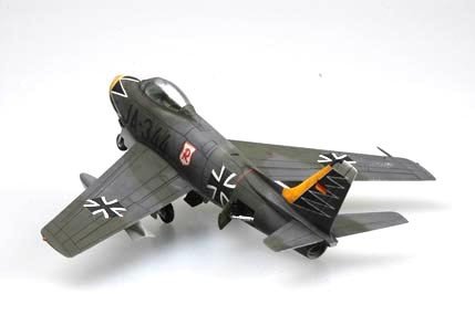 Hobby Boss 80259 F-86F-40 Sabre 1/72 – immagine 5