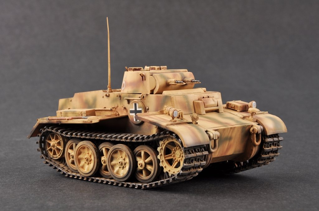 Hobby Boss 83805 German Pzkpfw.I Ausf.F (VK18.01) Late 1/35 – imagen 11
