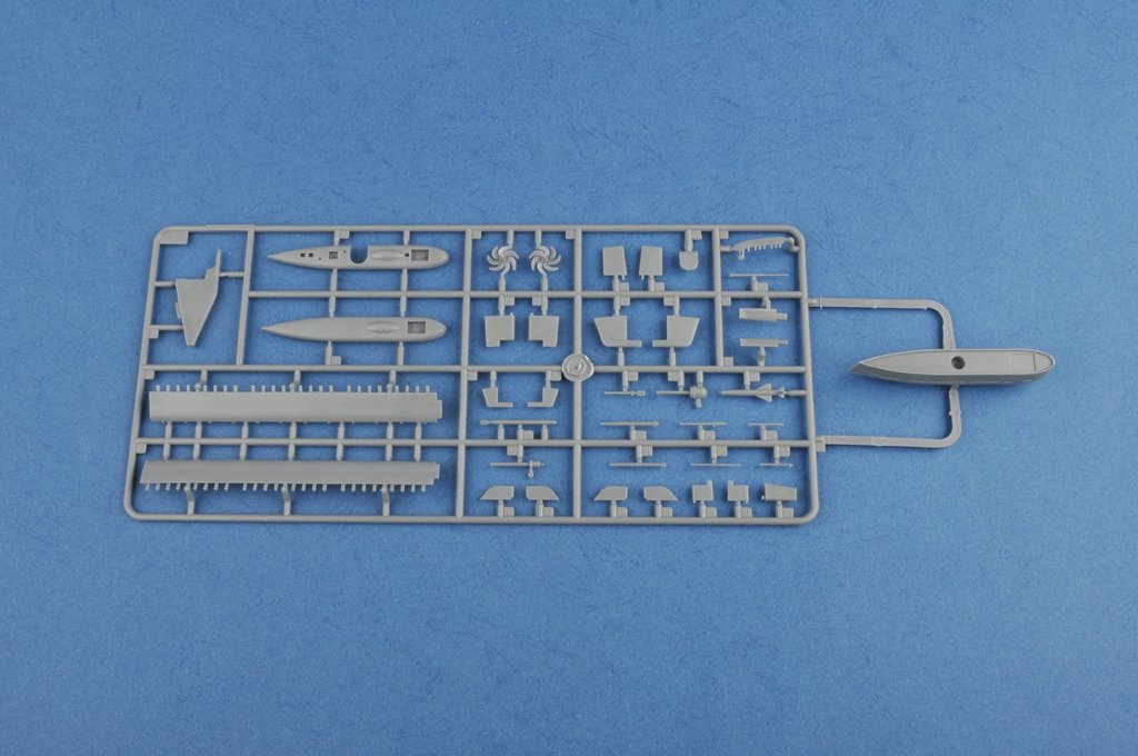Hobby Boss 83521 Russian Navy SSGN Oscar II Class Kursk Cruise Missile Submarine 1/350 – imagen 7