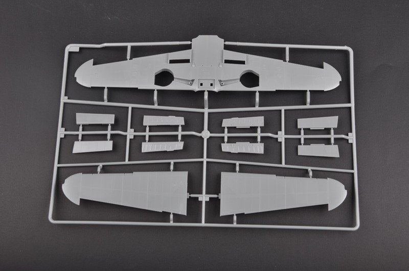 Trumpeter 02293 Messerschmitt Bf 109F-4/Trop 1/32 – image 5