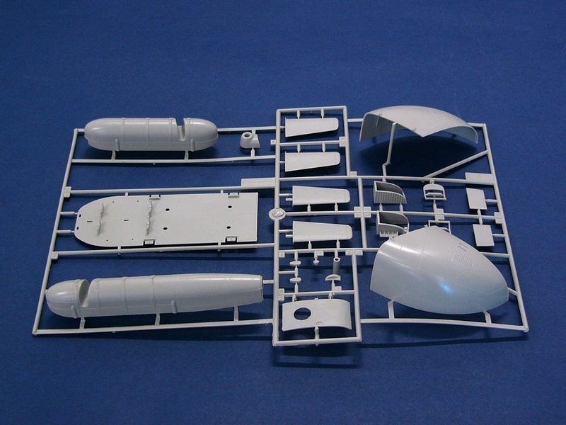Trumpeter 05102 Mi-8MT/Mi-17 Hip-H Helicopter 1/35 – Bild 4