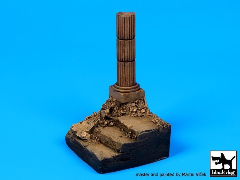 Black Dog D35039 Stairs with column base 1/35 – imagen 4