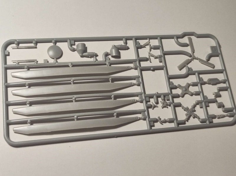 Réponse AA72001 PZL W-3A Sokół Force aérienne tchèque 1/72  – image 15
