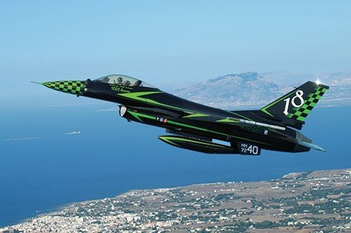 Italeri 2694 F-16 A / ADV COULEURS SPÉCIALES (1/48)