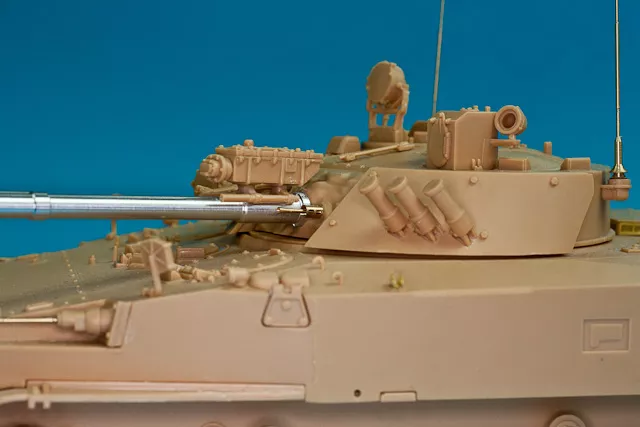 RB Model 35B110 BMP-3 Armament 30mm 2A72, 100mm 2A70, 3 x 7.62 PKT mg 1/35 – imagen 4