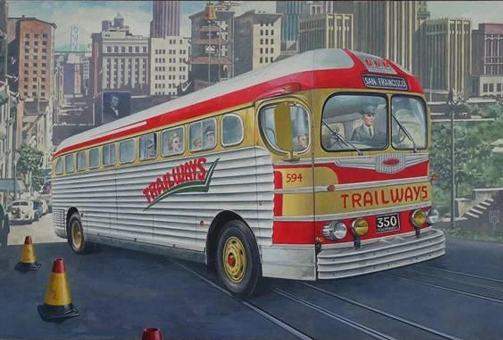 Roden 819 GMC PD-3751 « Silverside Trailwagon » Trailways Company 1/35