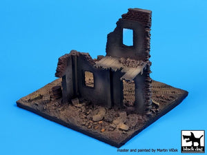 Black Dog D72009 House ruin Europe base 1/72 – immagine 3