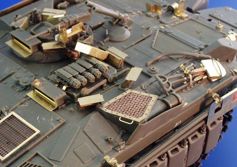 Eduard 35538 ​​Strv.103 S-Tank 1/35 Trumpeter – image 7