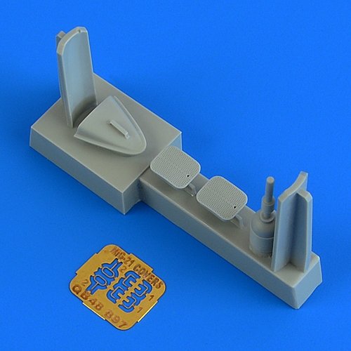 Quickboost QB48897 MiG-21 retirer avant le vol, housses Eduard 1/48