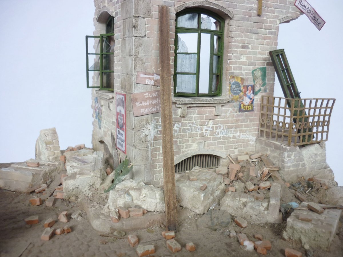 RT-Diorama 35278 Diorama-Base: &amp;quot;The Hotel&amp;quot; 1/35 – imagen 5