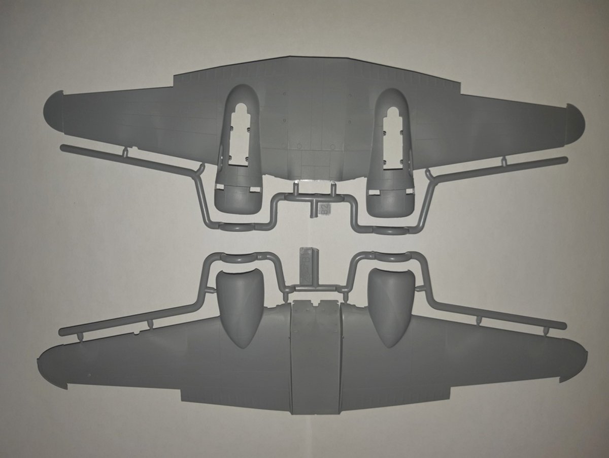 ICM 48186 C18S &amp;quot;Magic by Moonlight&amp;quot;, American Airshow Aircraft 1/48 – imagen 5