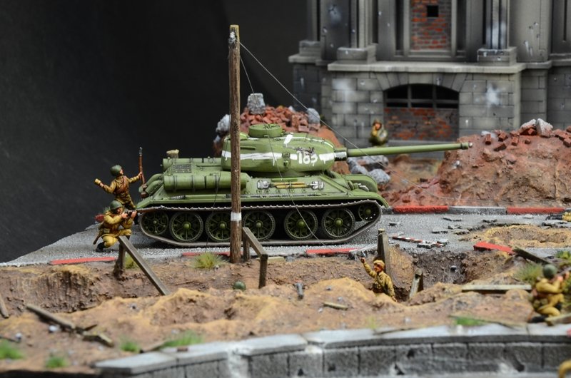 Italeri 6195 Battle for the Reichstag 1945 - BATTLE SET 1/72 – imagen 4