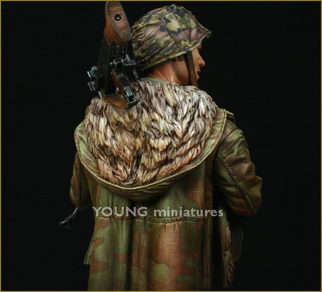 Young Miniatures YM1822 Waffen SS MG-42 Gunner Ardennes 1944 1/10 – imagen 7
