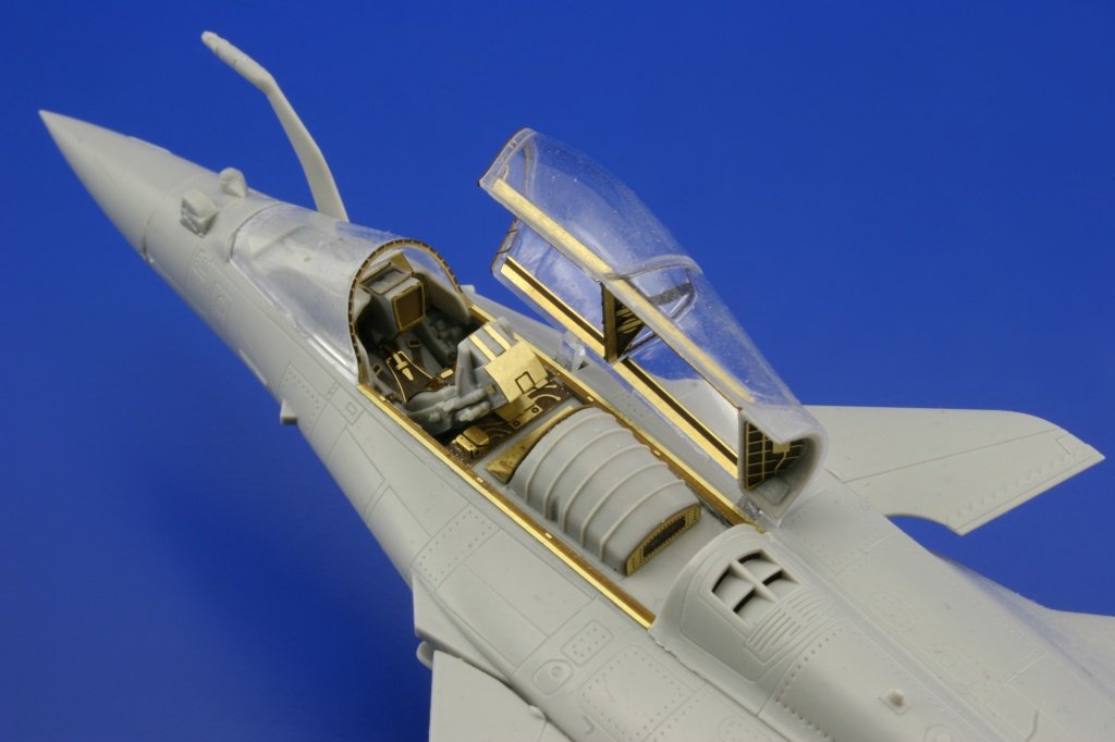 Eduard SS359 Rafale C 1/72 HOBBY BOSS – image 4