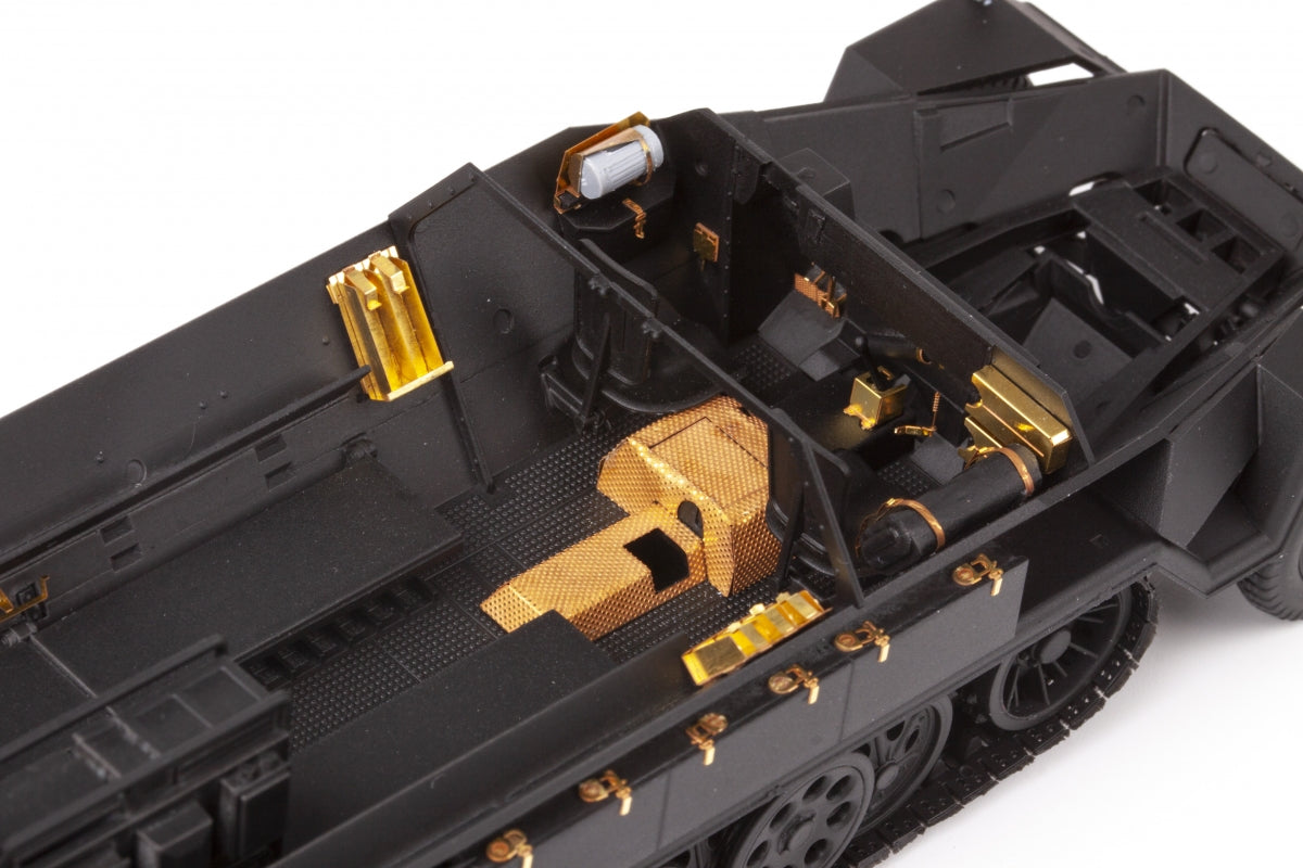 Eduard 36518 Sd. Kfz. 251/18 Ausf. A ICM 1/35 – imagen 4