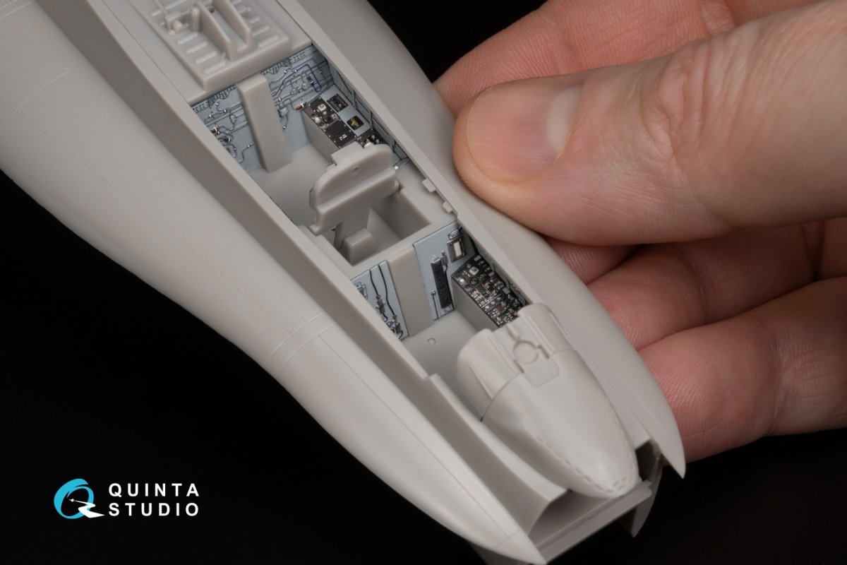 Quinta Studio QD48345 F/A-18B 3D-Printed &amp;amp; coloured Interior on decal paper (Hasegawa) 1/48 – immagine 10