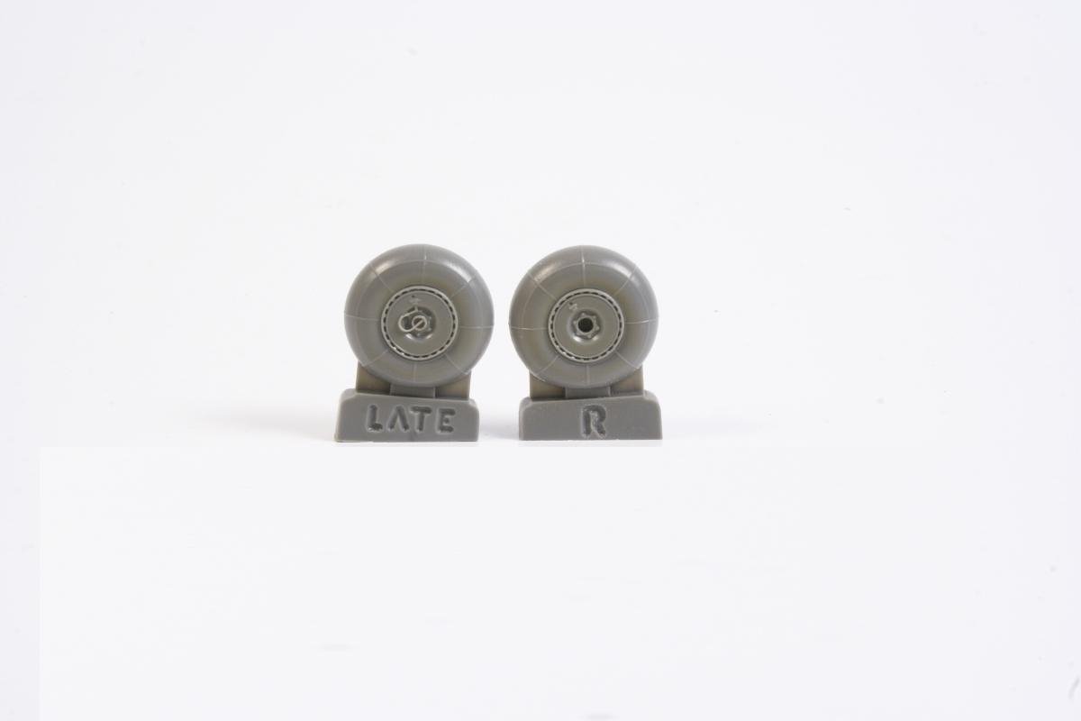 CMK Q48279 Junkers Ju-88A-4 and Later/C-6/G – Late Main and Tail Wheels 1/48 – immagine 2