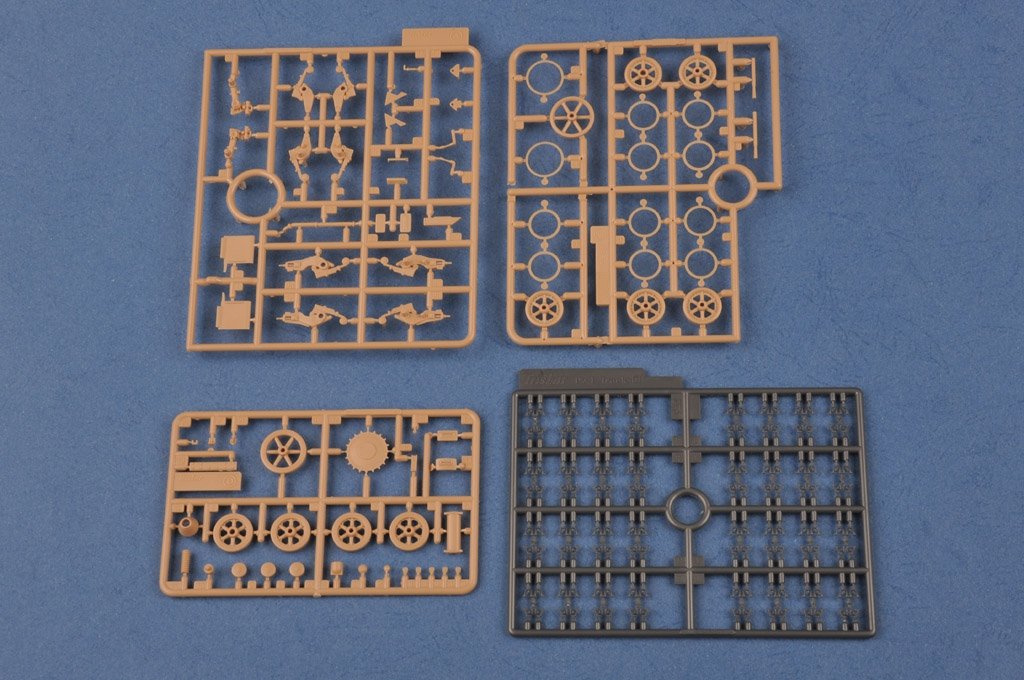 Hobby Boss 80146 Munitionsschlepper auf Panzerkampfwagen I Ausf A with Ammo Trailer 1/35 – immagine 8