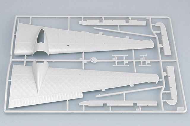 Trumpeter 02823 WELLINGTON Mk.III 1/48 – immagine 9