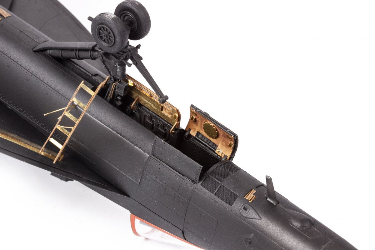 Eduard 491260 F/A-18F HOBBY BOSS 1/48 – immagine 7