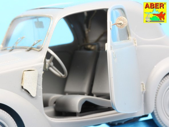 Aber 35257 Voiture d&amp;#39;état-major Simca 5 (1/35) – image 6