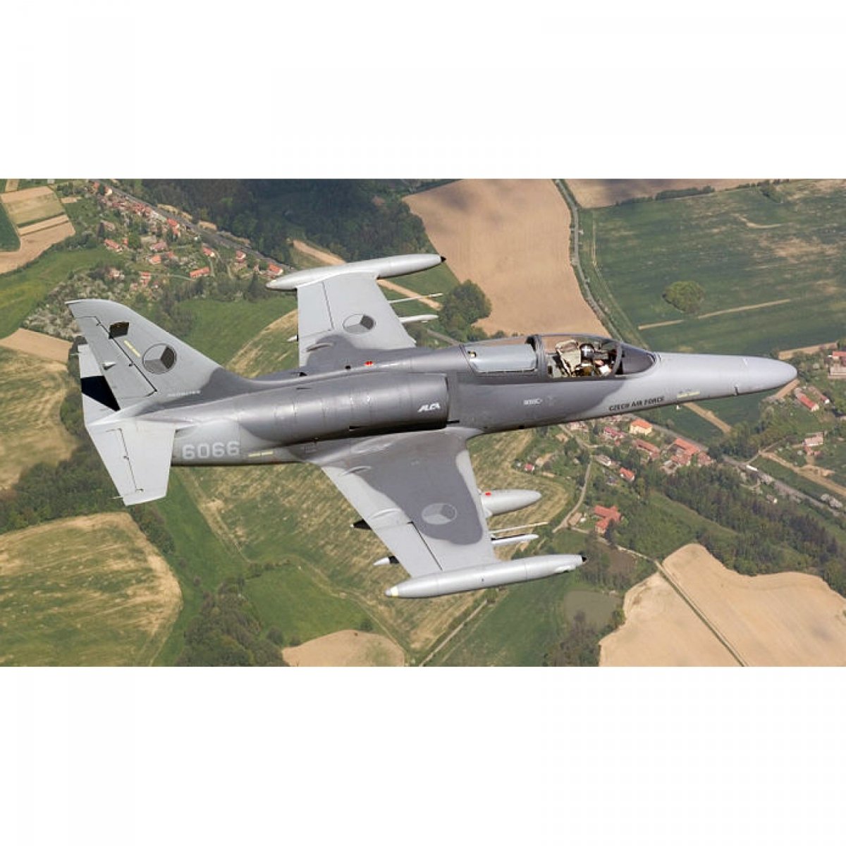 MR. Paint MRP-040 Dark Gray FS36118 ANA 603 Gunship Gray 30ml – imagen 4