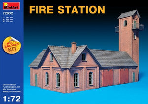 MiniArt 72032 CASERNE DE POMPIERS 1/72