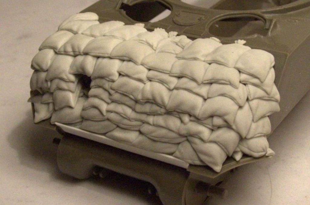 Panzer Art RE35-116 Sand armor for M4A3 Sherman tanks (HVSS Suspension) 1/35 – imagen 4