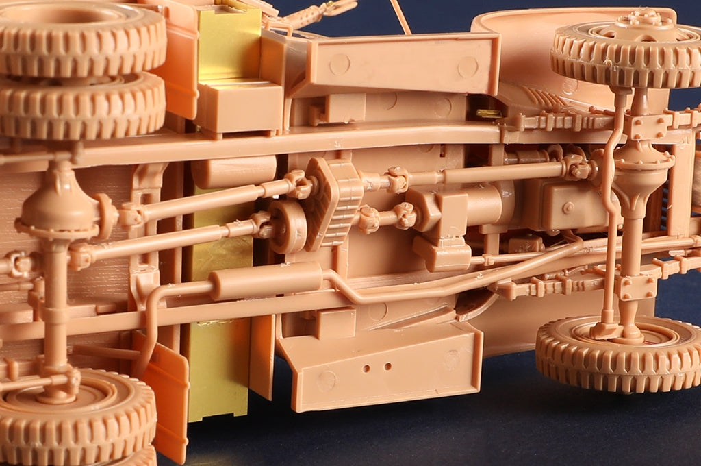 I Love Kit 63567 CCKW-352 with M2A1 105MM Howitzer - Machine Gun Turret Version 1/35 – immagine 13
