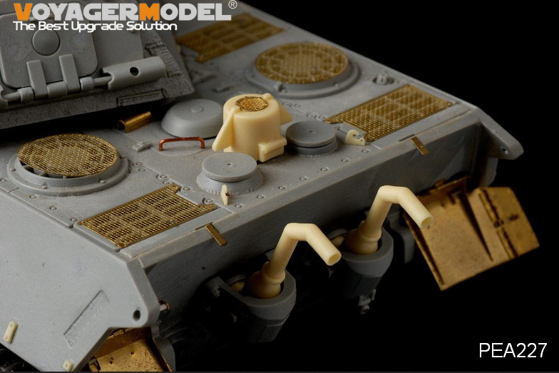 Voyager Model PEA227 WWII German King Tiger (Porsche Turret) Initial Production squared exhaust w/grills (GP) 1/35 – imagen 2
