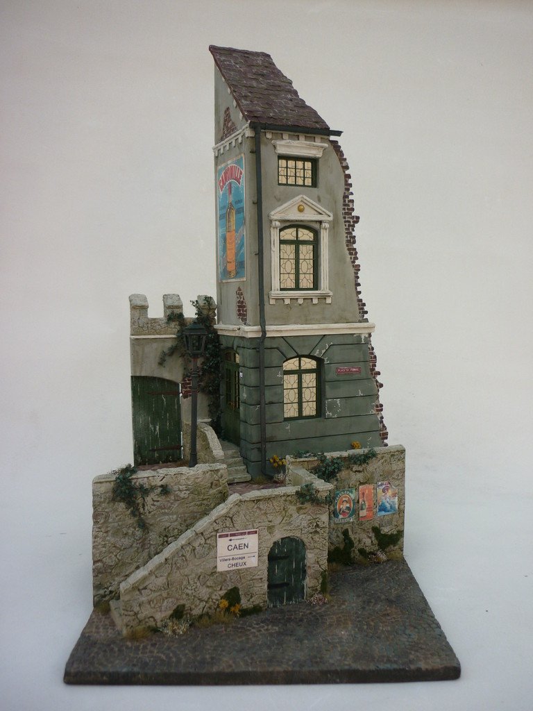 RT-Diorama 35227 Diorama-Base: &amp;quot;Old Mansion&amp;quot; 1/35 – imagen 4