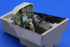 Eduard FE344 F-18E interior REVELL 1/48 – Bild 3