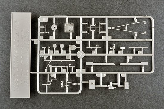 Trumpeter 05363 HMS Colombo 1/350 – image 7