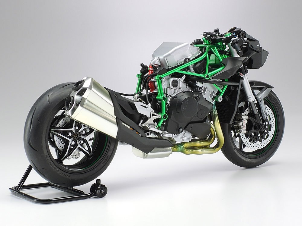 Tamiya 14136 Kawasaki Ninja H2 Carbon 1/12 – zdjęcie 3