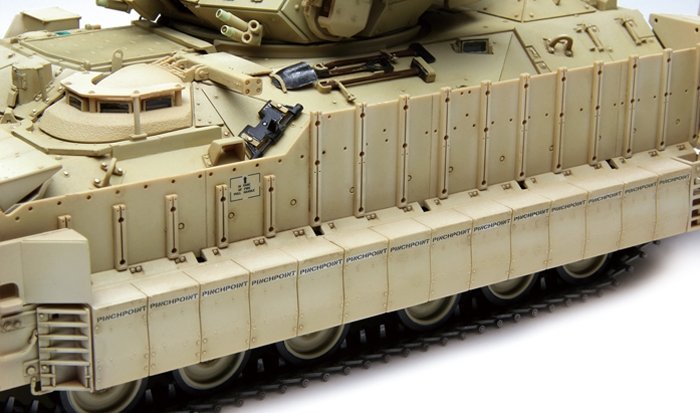 Meng Model SS-004 U.S.Infantry Fighting Vehicle M2A3 Bradley w/BUSK 1/35 – imagen 6