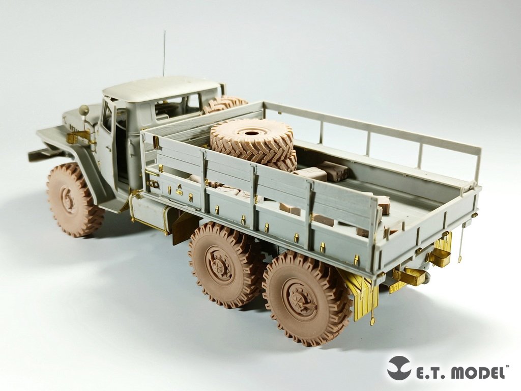 E.T. Model P35-116 Russian URAL-4320 Truck Weighted Road Wheels(3D Printed) For TRUMPETER Kit 1/35 – imagen 9
